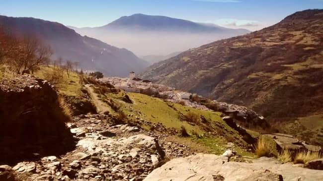 Slider image (5) Madera Sagrada